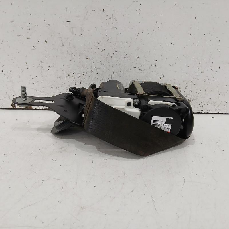 seat belt stalk