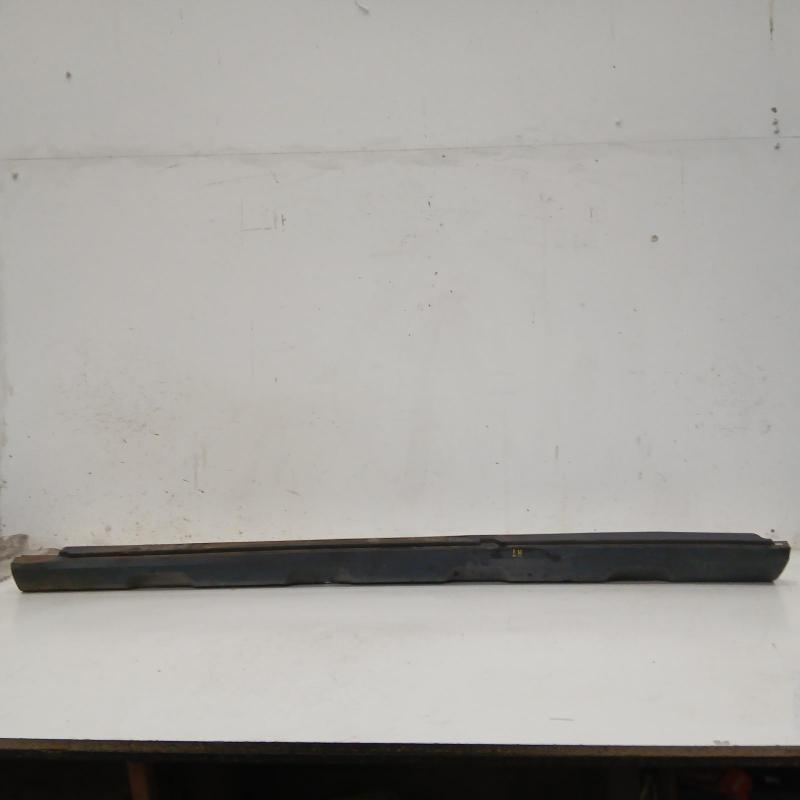 side step skirt