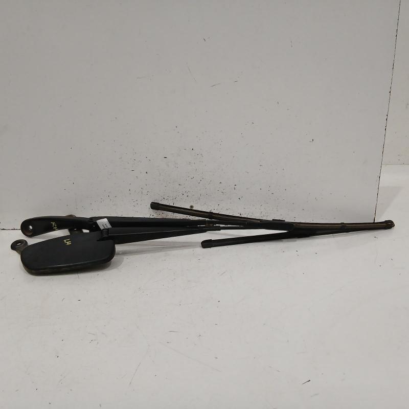 wiper arm