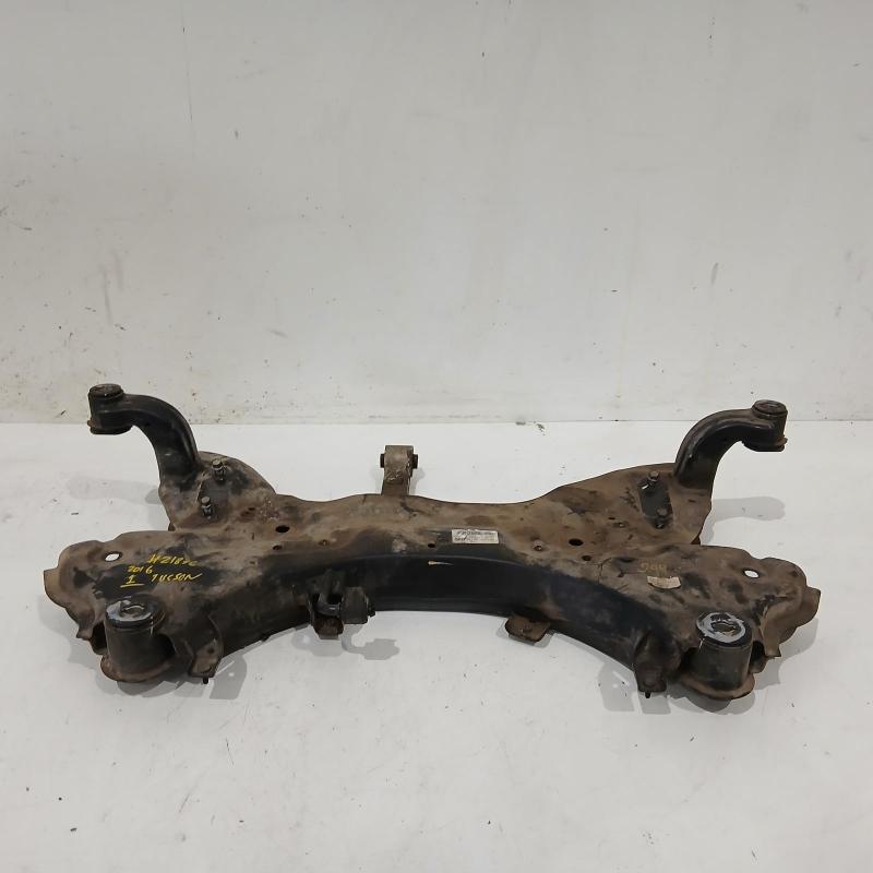 crossmember/cradle front