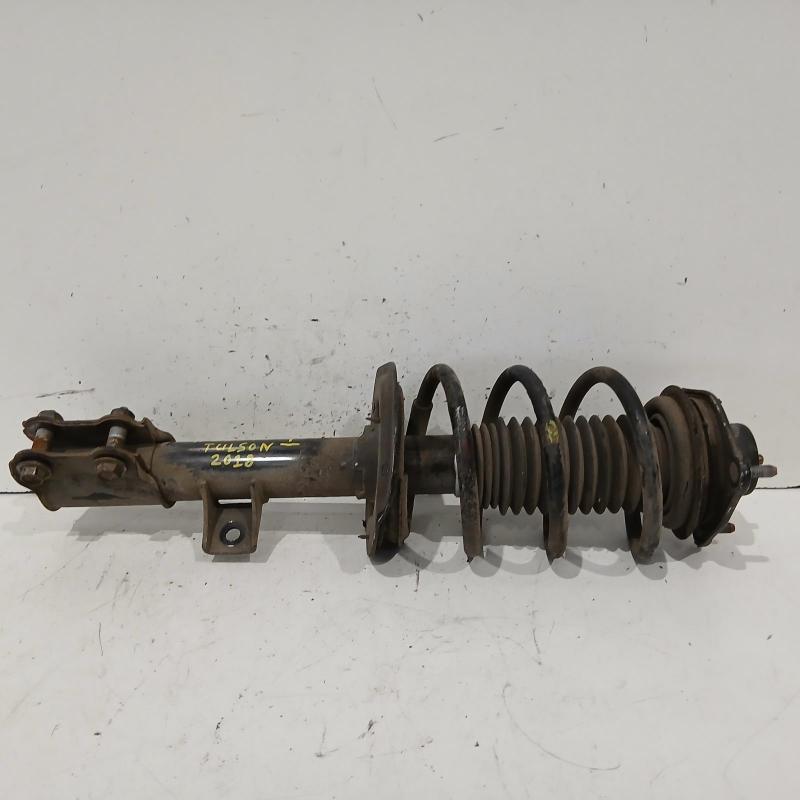 strut front right