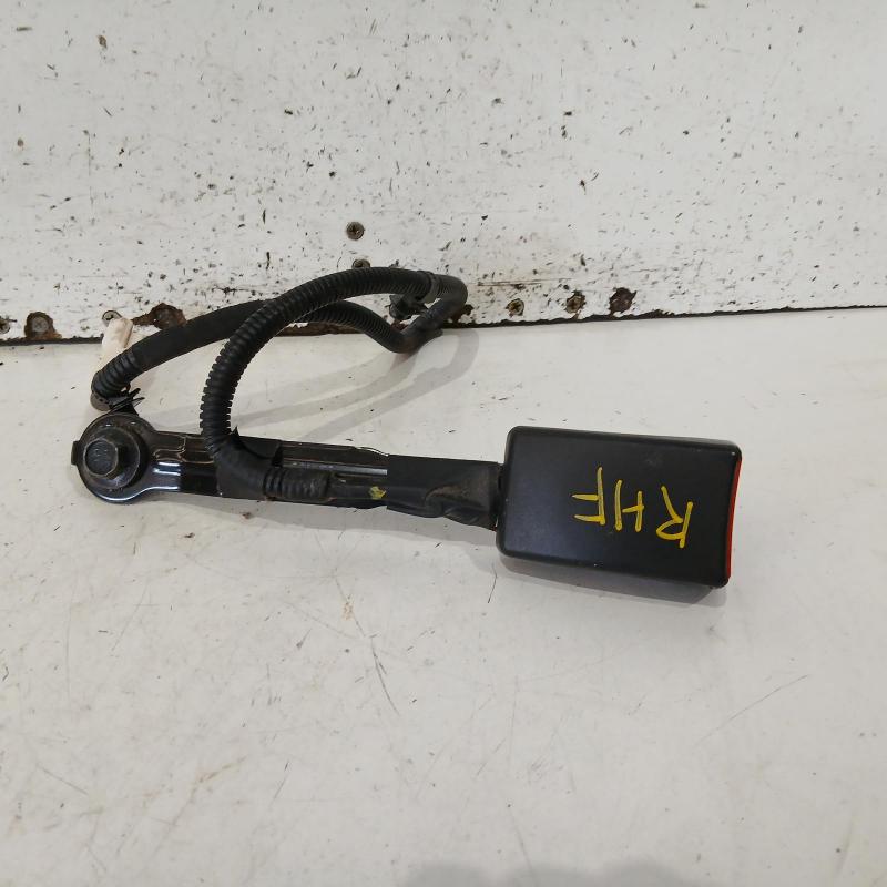 seat belt stalk