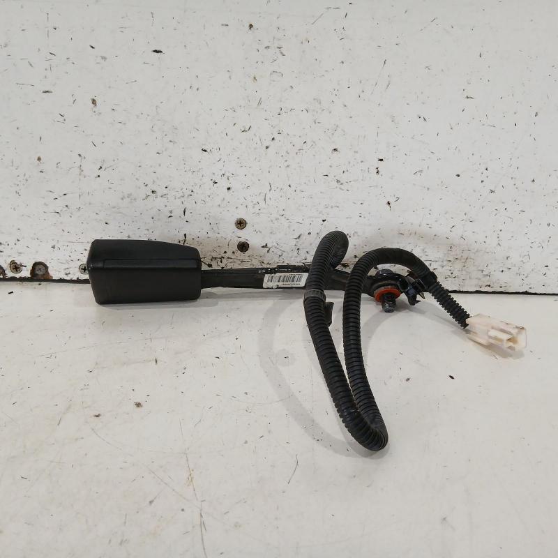 seat belt stalk