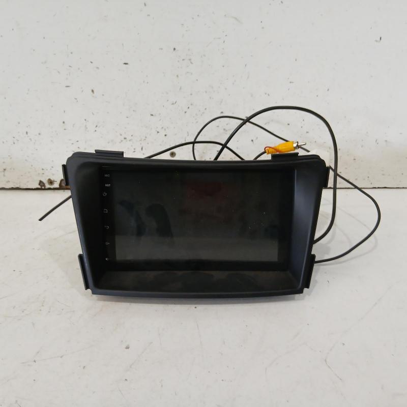 stereo/head unit