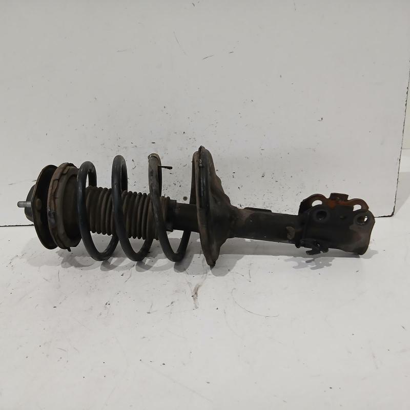 strut front left