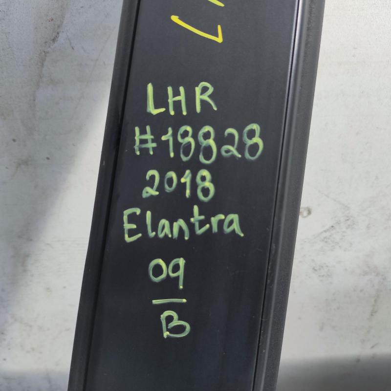 door/sliding rear left