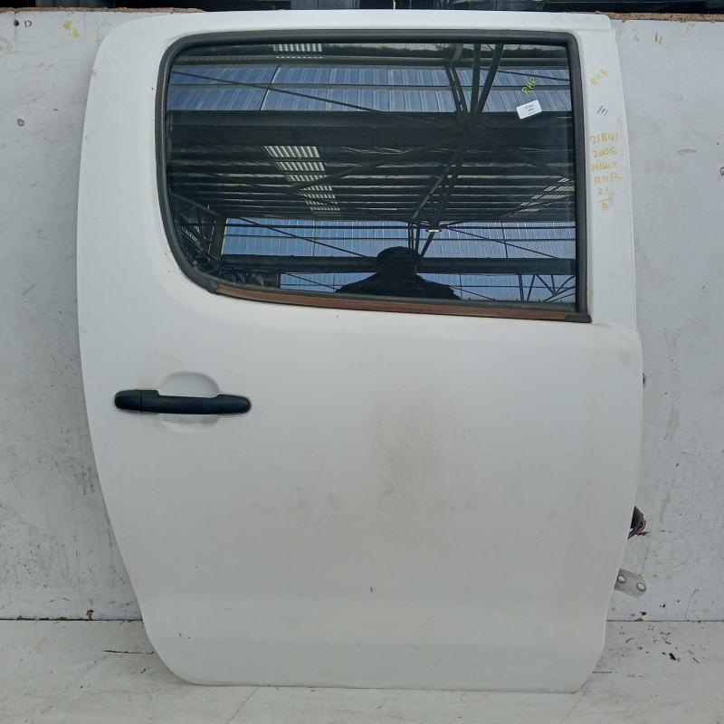 door/sliding rear right