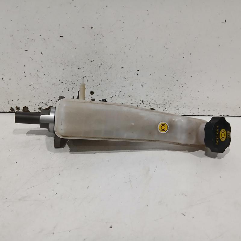 master cylinder