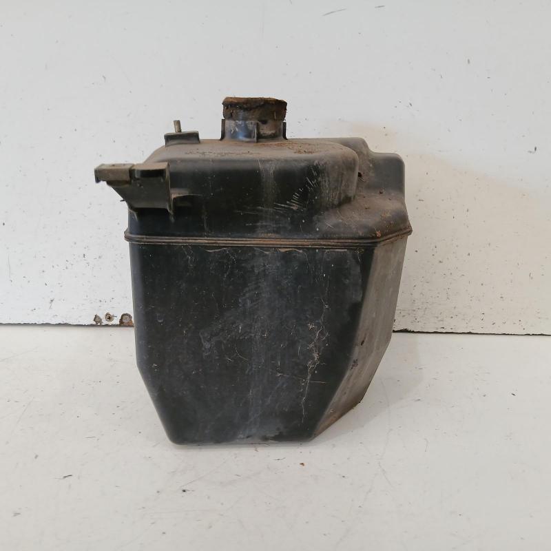 air cleaner/box