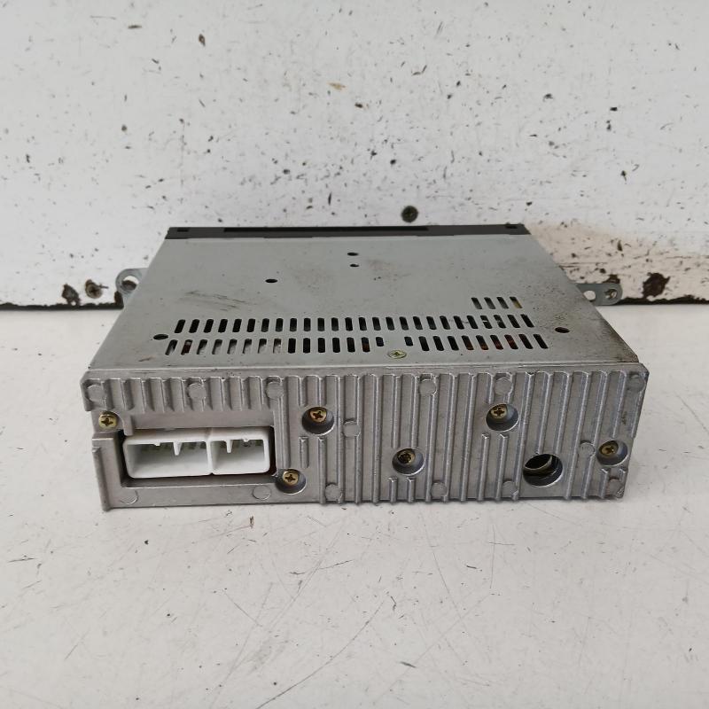 stereo/head unit