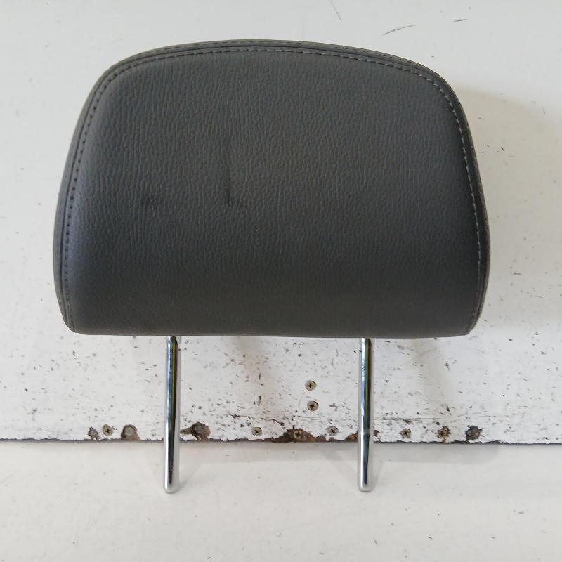 headrest