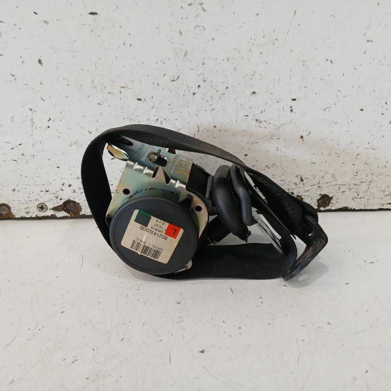 seat belt stalk