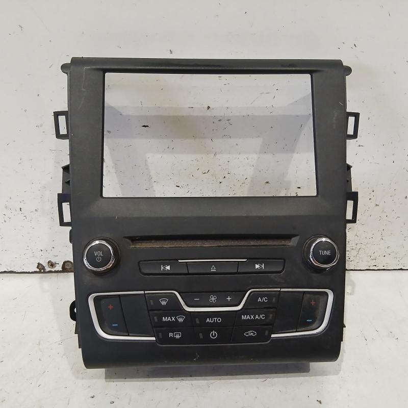 stereo/head unit