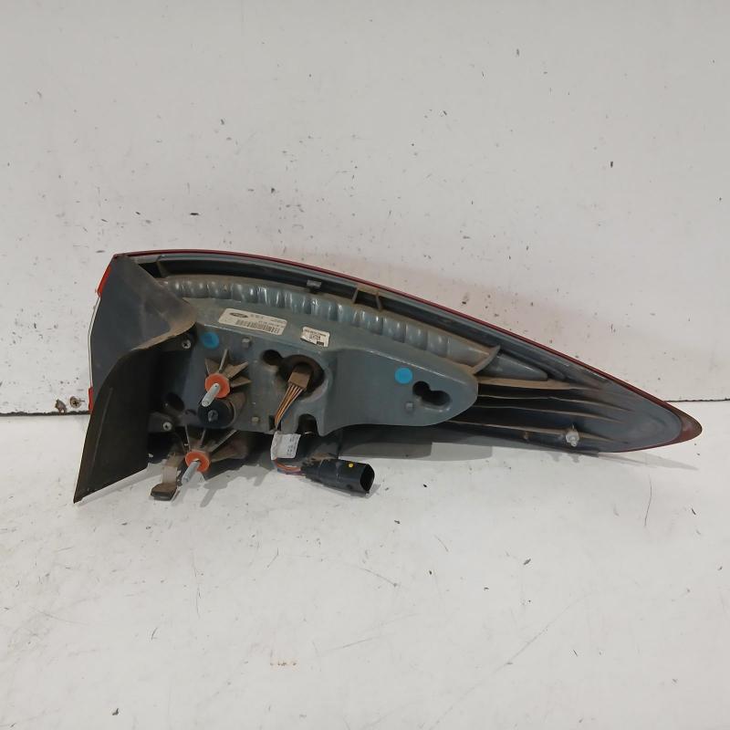 taillight left