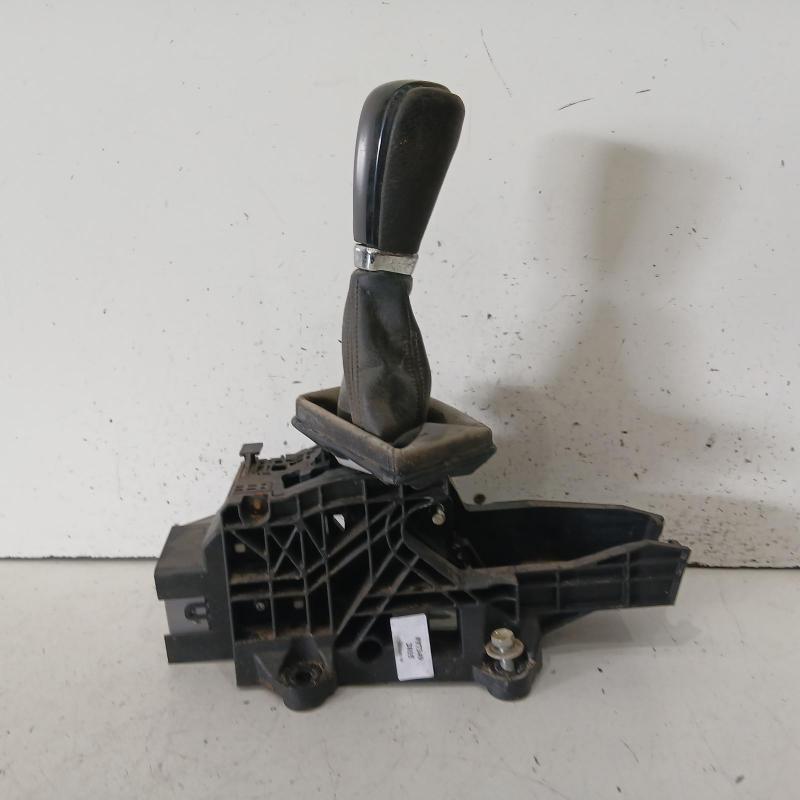 gear stick/shifter