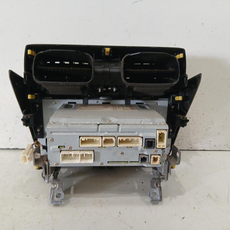 stereo/head unit