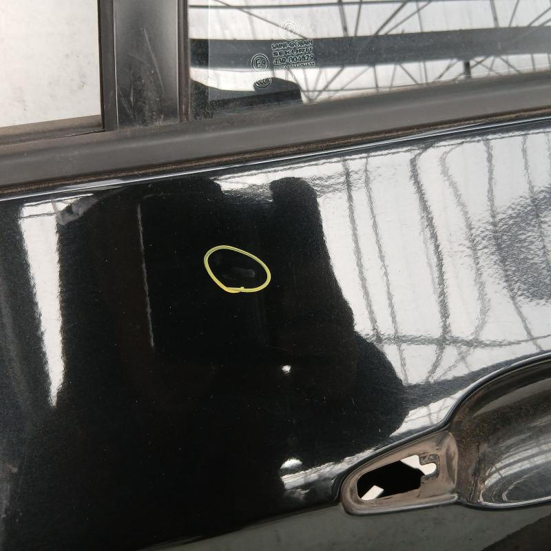 door/sliding rear left