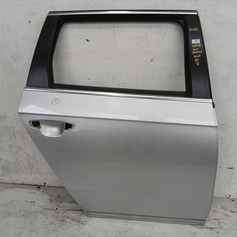 door/sliding rear right