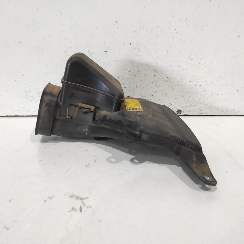 air cleaner duct/hose
