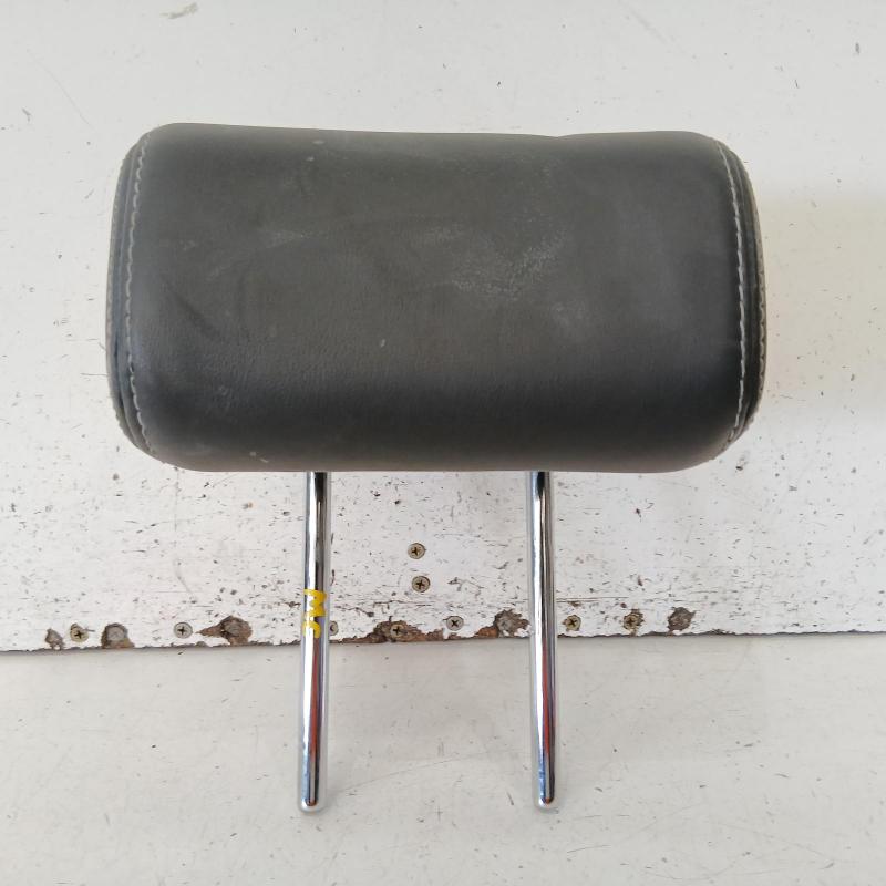 headrest