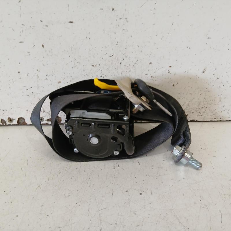 seat belt stalk