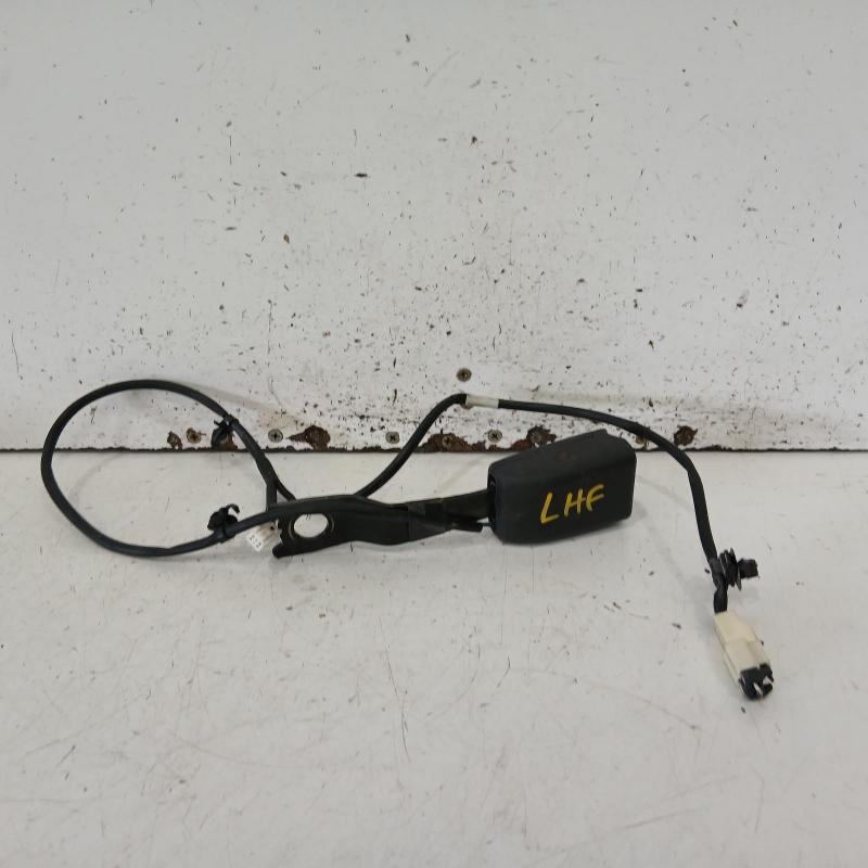 seat belt stalk