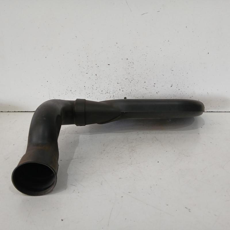 air cleaner duct/hose