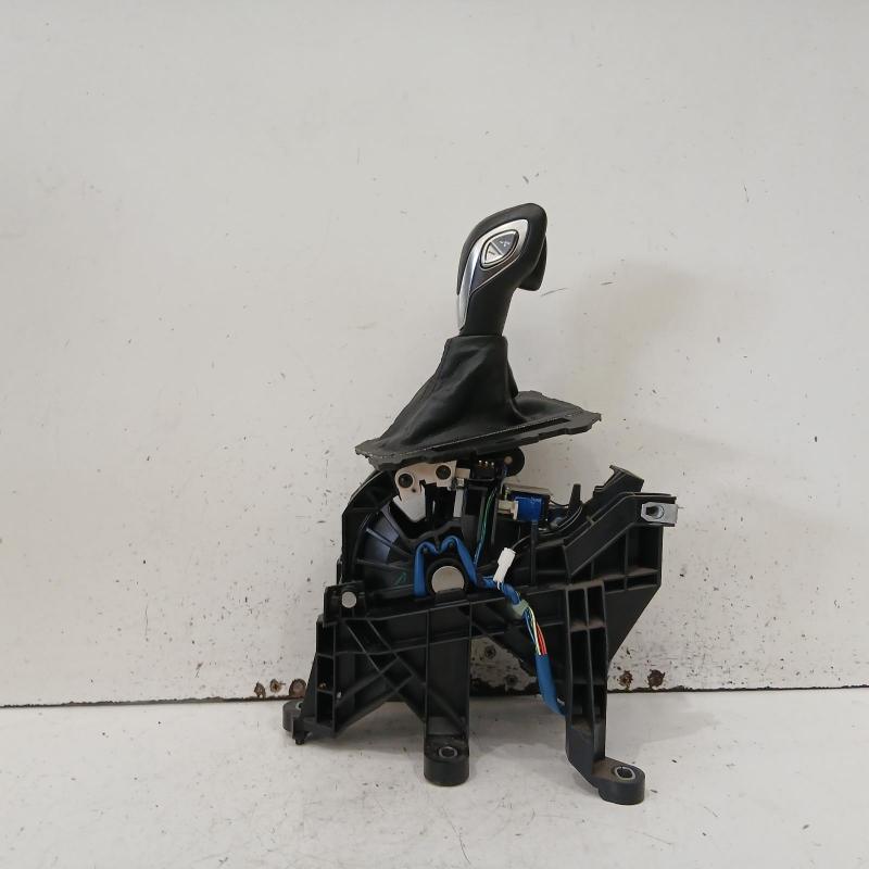 gear stick/shifter