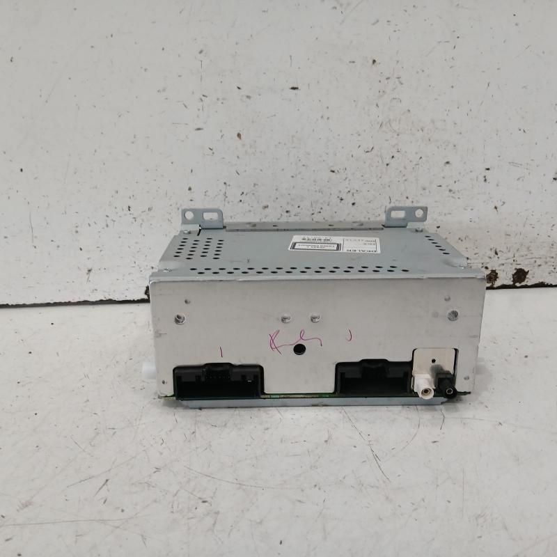 stereo/head unit