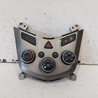 heater/aircon controls