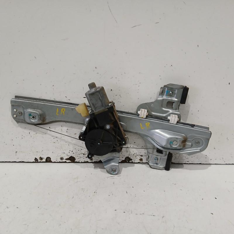 window regulator/motor rear left