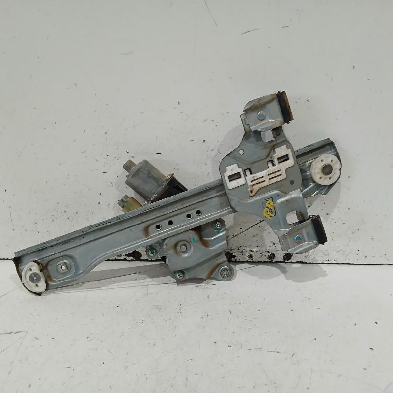 window regulator/motor rear right