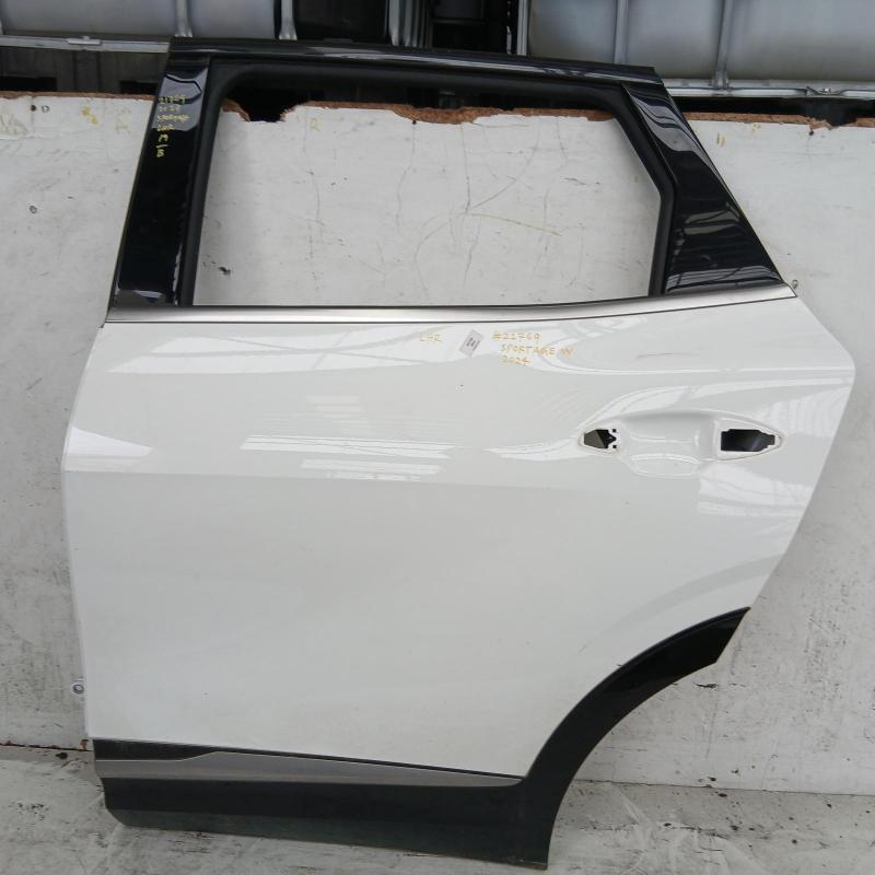 door/sliding rear left