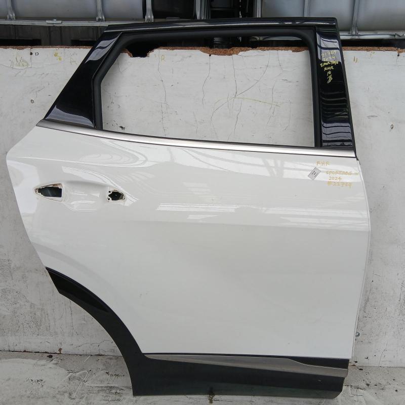 door/sliding rear right