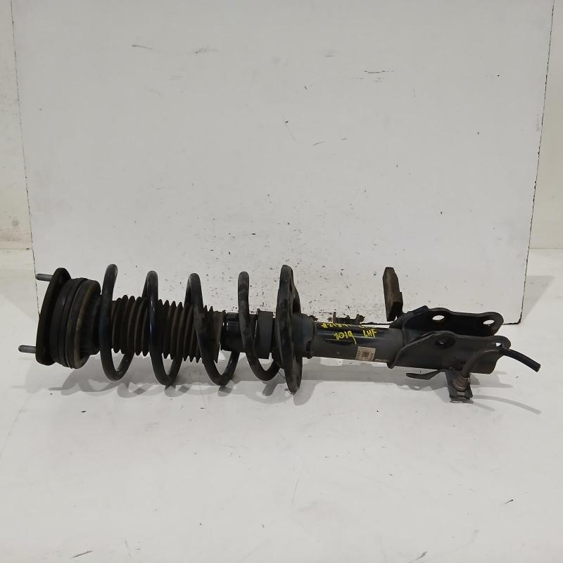 strut front left