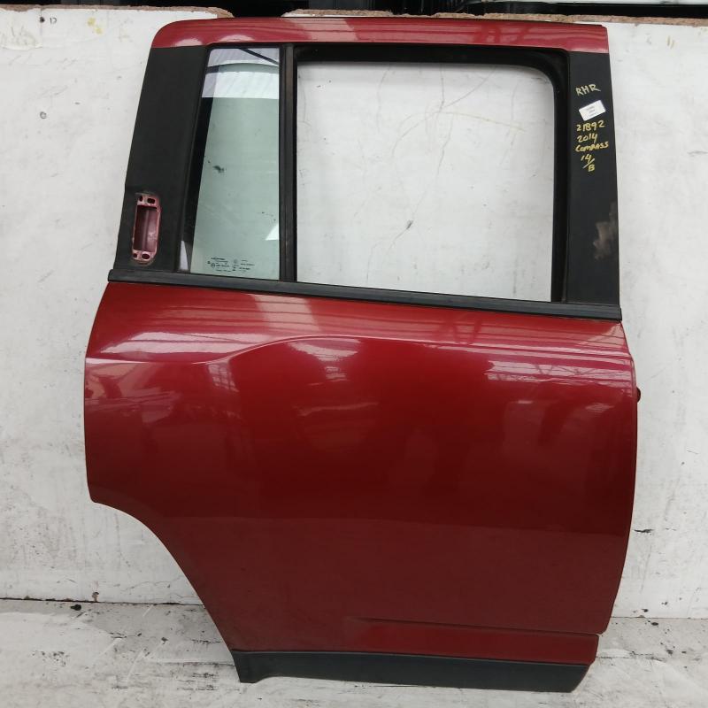 door/sliding rear right