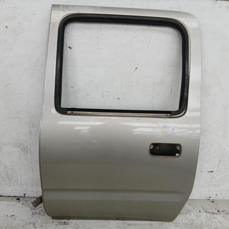 door/sliding rear left