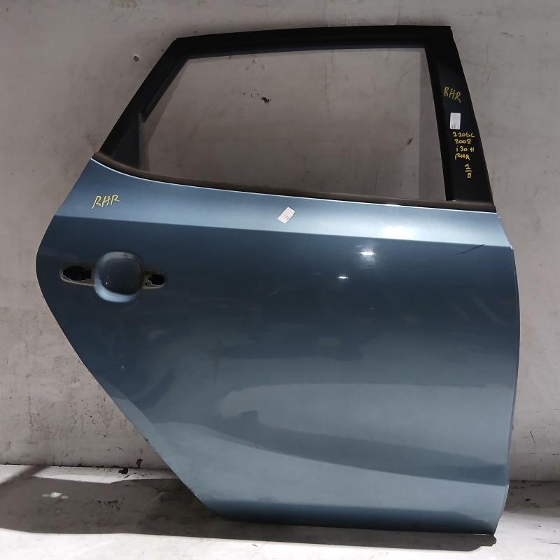 door/sliding rear right
