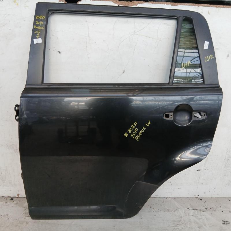 door/sliding rear left