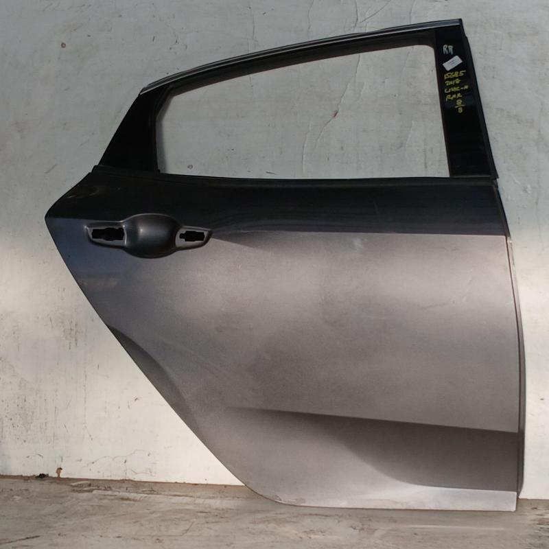 door/sliding rear right