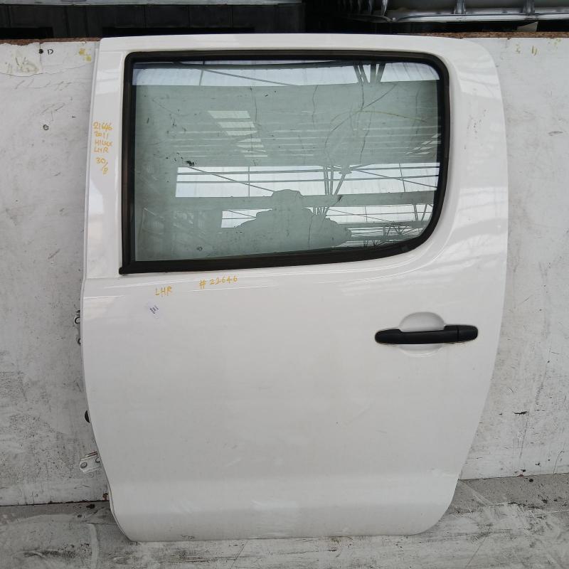 door/sliding rear left