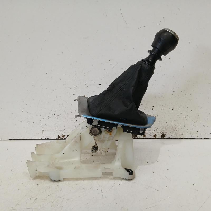gear stick/shifter