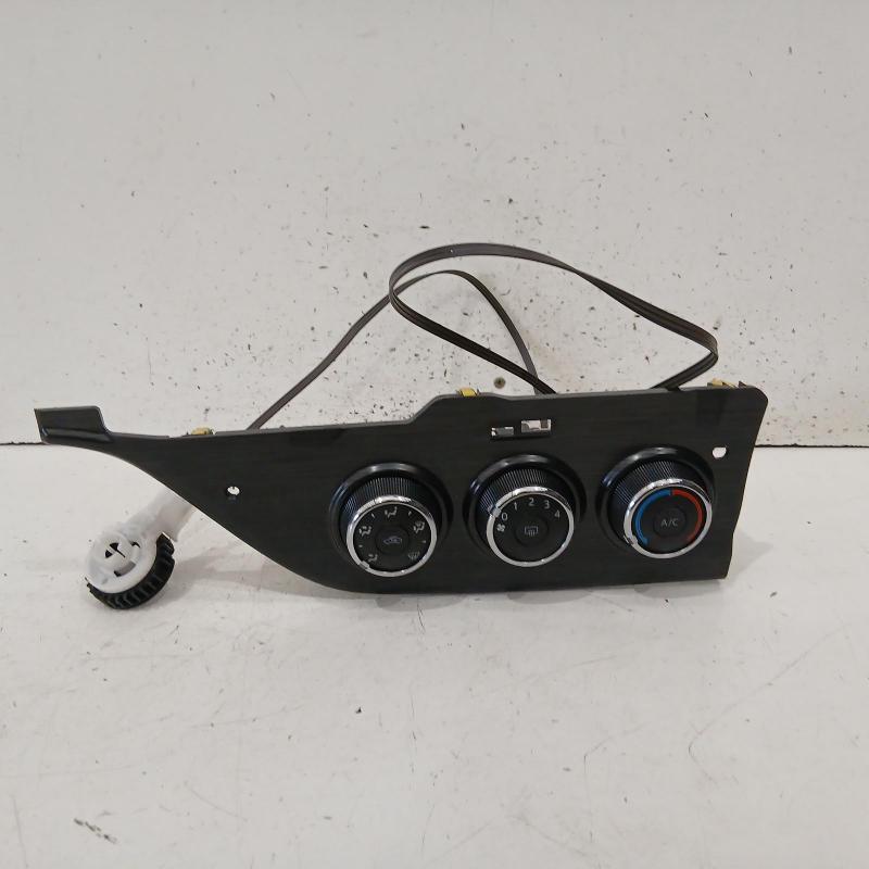 heater/aircon controls