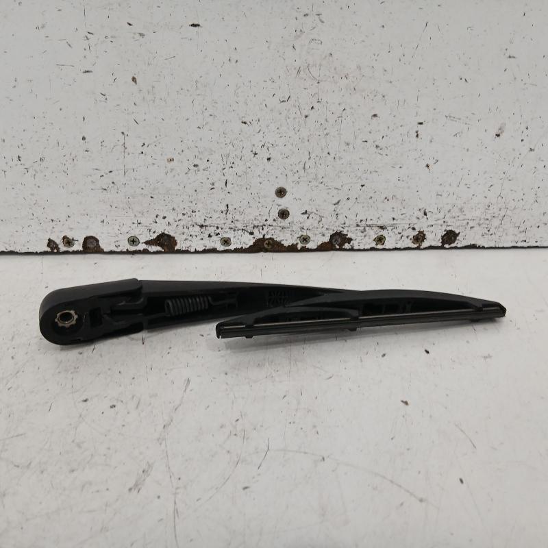 wiper arm