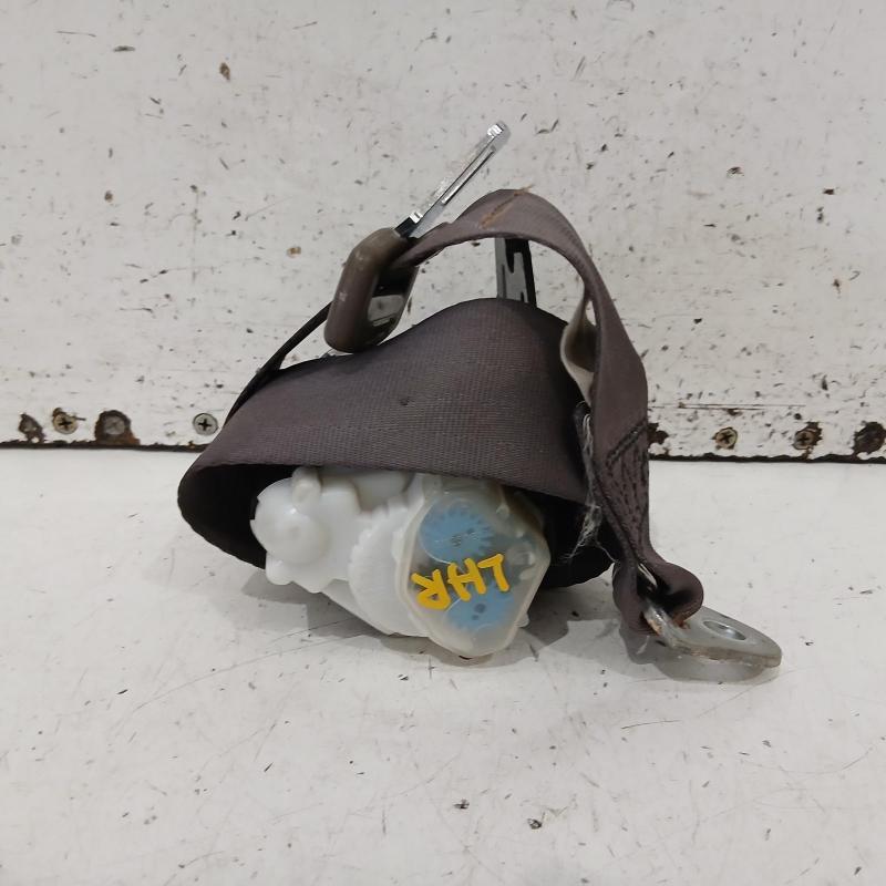 seat belt stalk