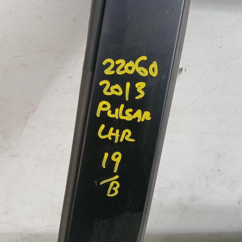 door/sliding rear left