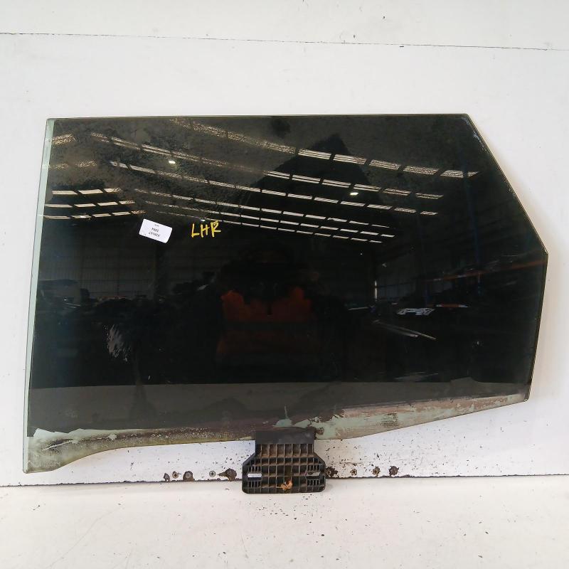 door window rear left