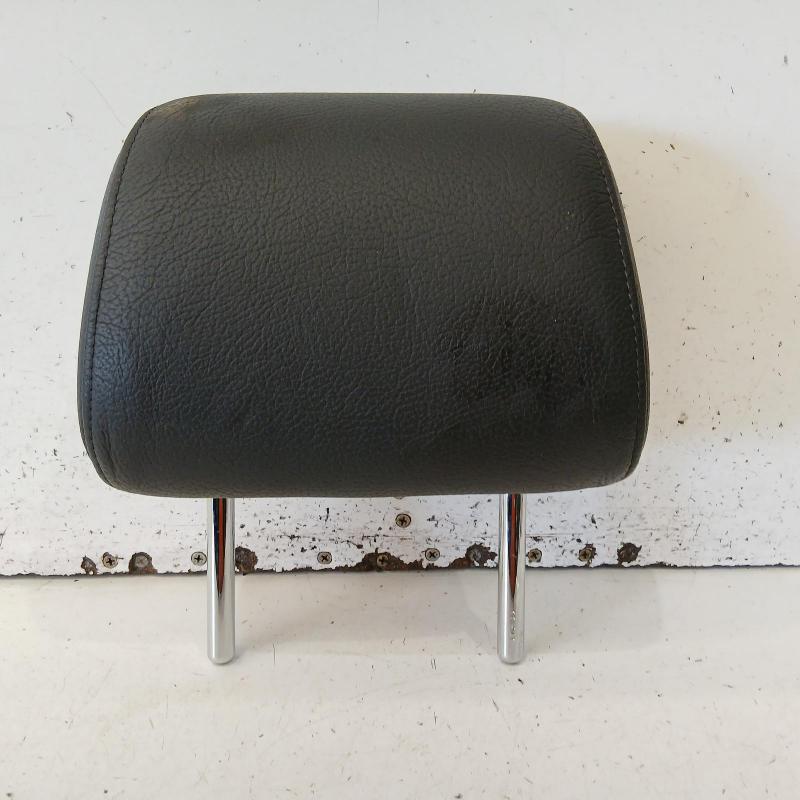 headrest