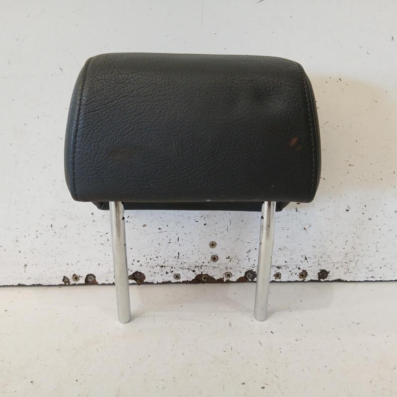 headrest