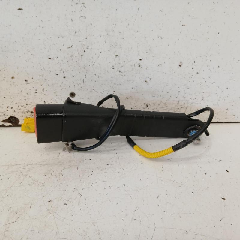 seat belt stalk